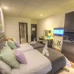 セント ジュリアンズ ベイ 3*