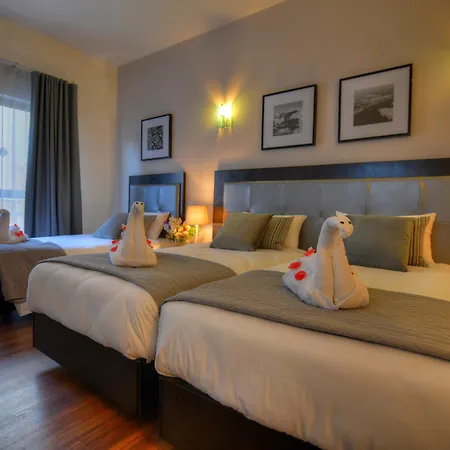 Bay Hotel 3*