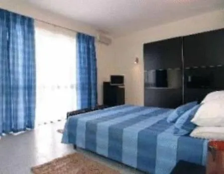 Hotel Bay