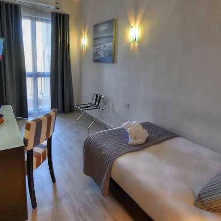 Hotel Bay 3*