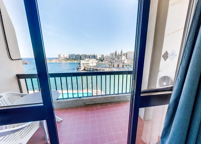 Hotel Bay San Giuliano