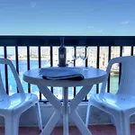 מלון Bay Saint Julian's