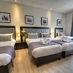 Bay 3* Saint Julian's
