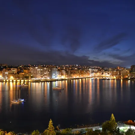 Ξενοδοχείο Bay