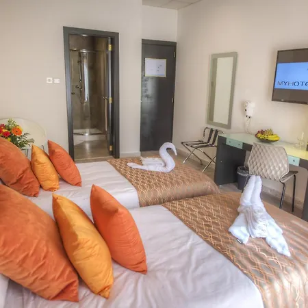 Hotel Bay Saint Julian's