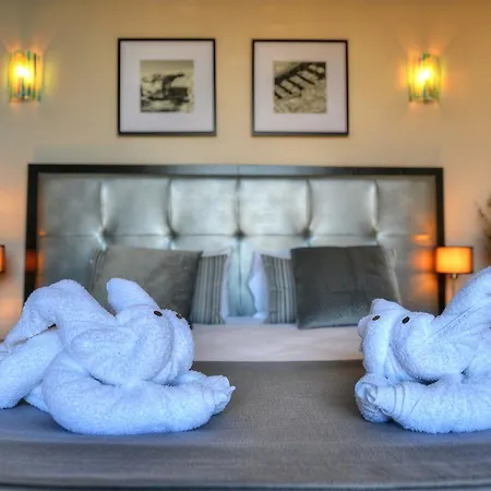 Bay Hotel 3*