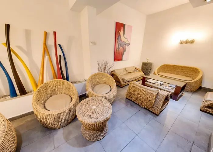 Ξενοδοχείο Bay 3*