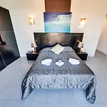 Hotel Bay 3*