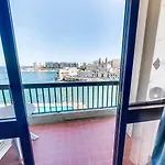 Hotel Bay San Ġiljan